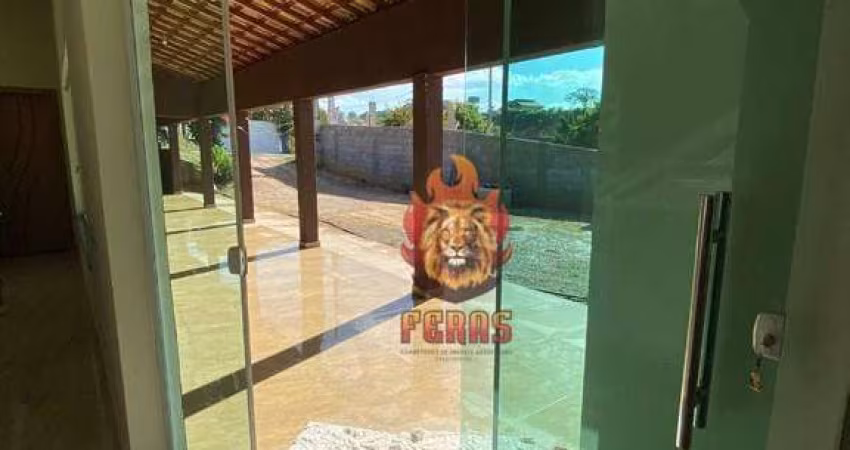 Casa com 3 dormitórios à venda, 420 m² por R$ 700.000,00 - Olhos D'água - Mairinque/SP