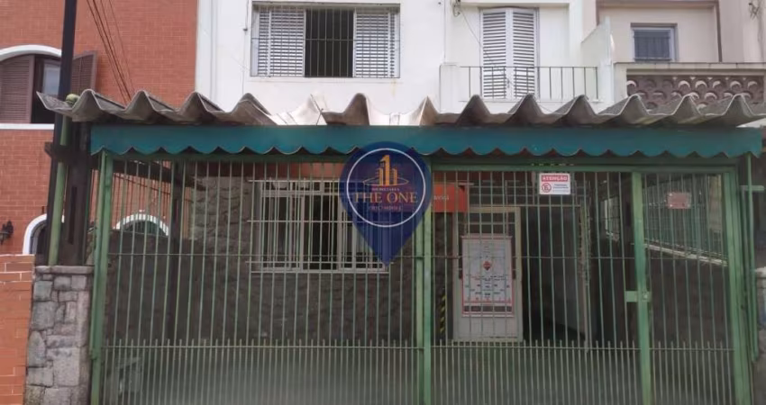 Sobrado à venda com 2 dormitórios, 3 banheiros, 2 vagas, localizado na Rua Bom Pastor próximo a Rua