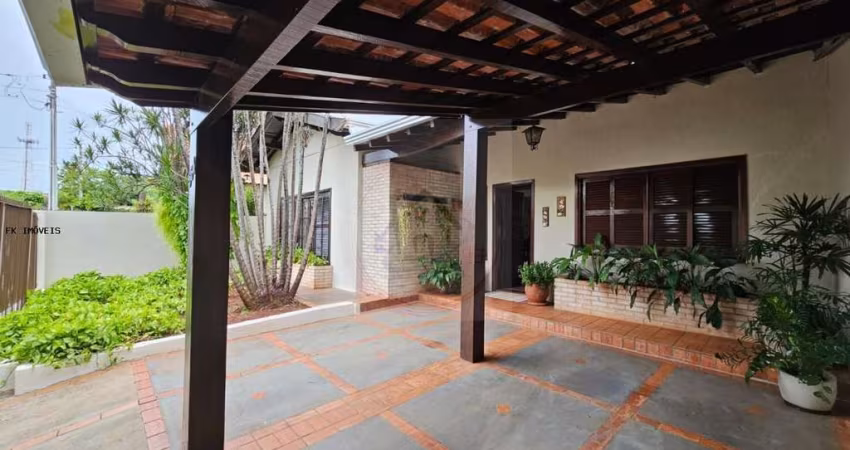 Casa para Venda em Londrina, JARDIM ARAXA, 4 dormitórios, 2 suítes, 4 banheiros, 2 vagas