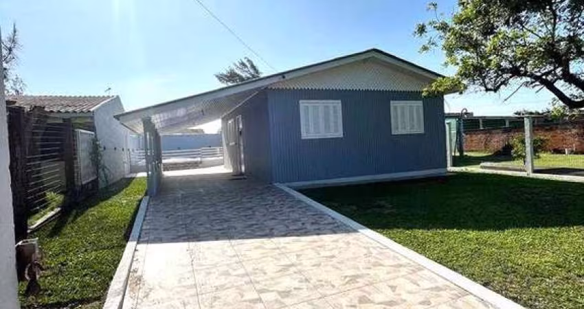 C208 - Lindo imóvel composto de 03 dormitórios a 250 m do mar
