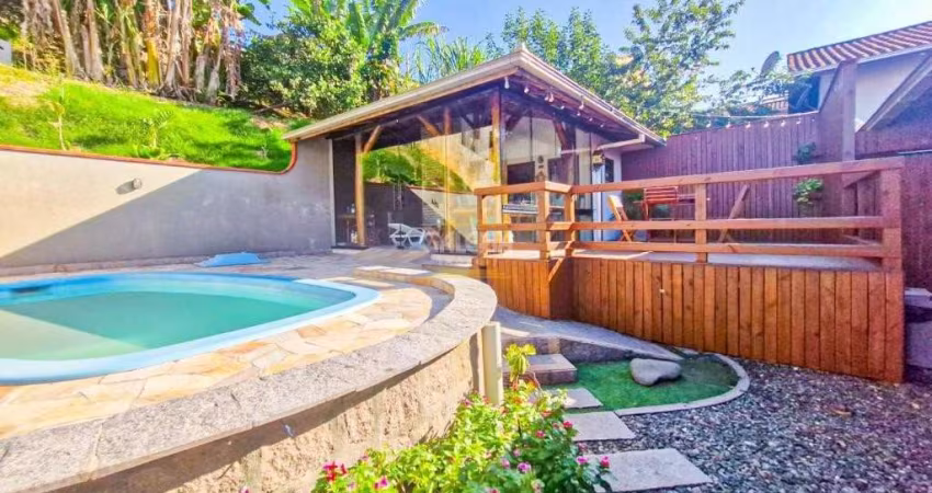 CASA no PETRÓPOLIS com 2 quartos para VENDA, 146 m²