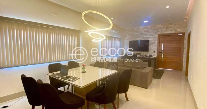 Casa à venda, 3 quartos, 1 suíte, 2 vagas, Jardim do Lago - UBERABA/MG