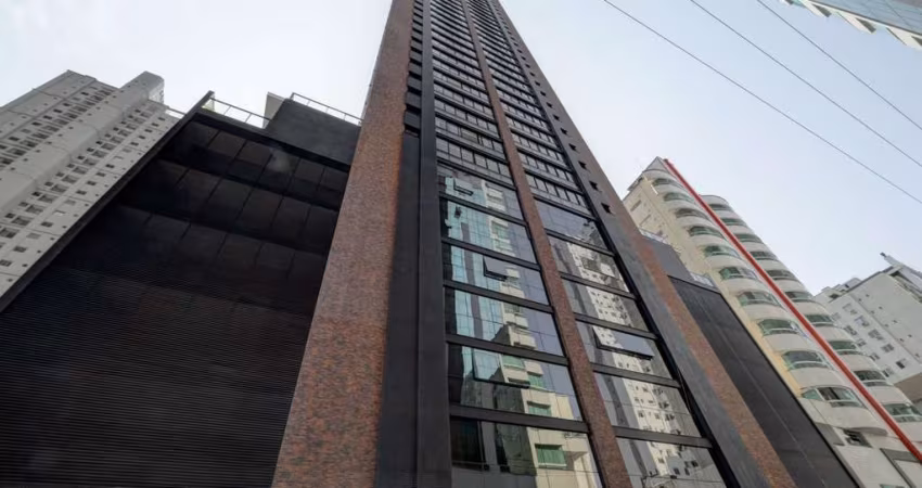 Apartamento com 4 dormitórios à venda por R$ 2.990.000 - Centro - Balneário Camboriú/SC