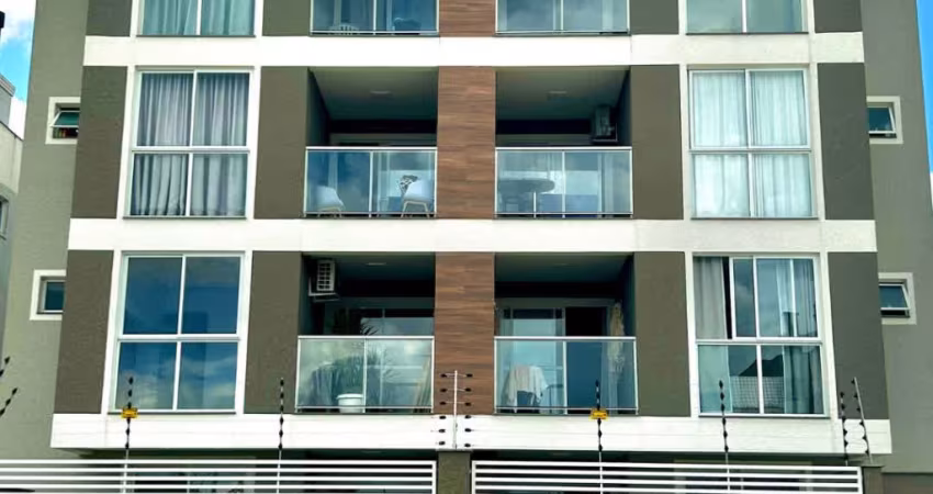Apartamento 2 Quartos com Sacada e Churrasqueira com 54 m² e 1 Vaga de Garagem em Pinhais
