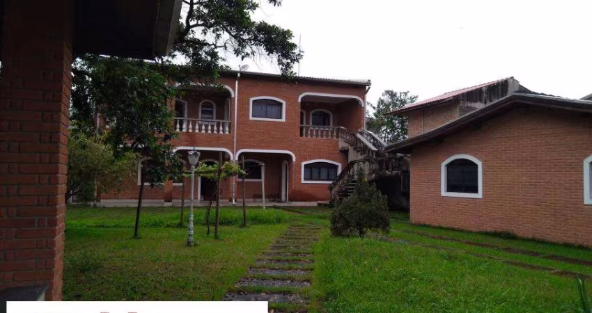 Sobrado ótima localização - terreno excelente para pousadas