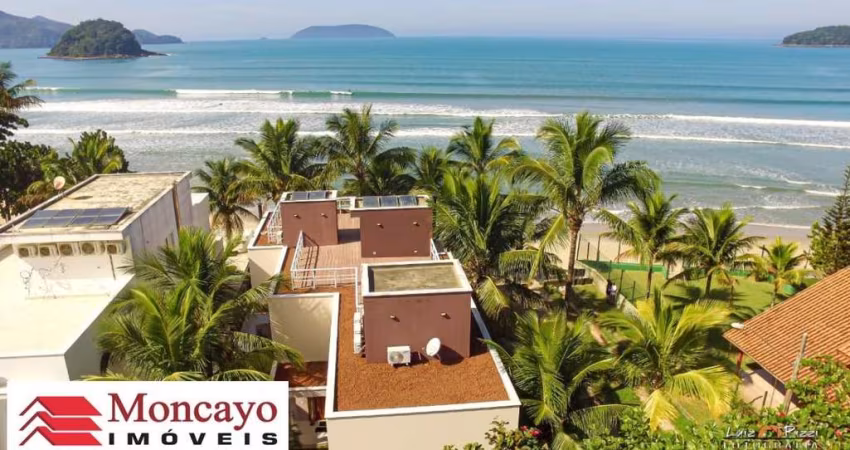 Sobrado triplex frente mar - Pé na areia - Condomínio Sapê