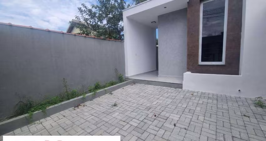 Casa nova, acabamento fino e designer moderno-Jd das Palmeiras