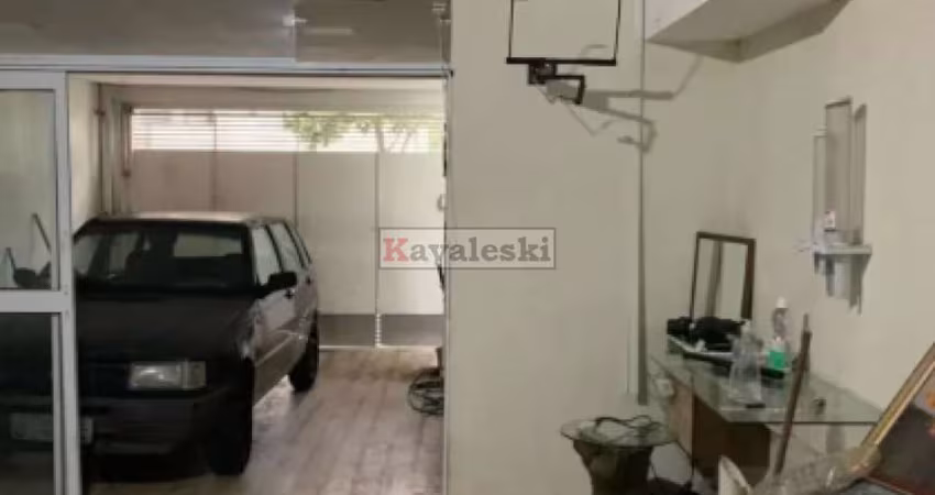 Sobrado com 4 Quartos e 5 banheiros à Venda, 170 m² por R$ 1.400.000