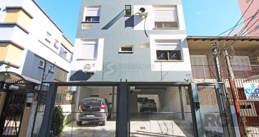Apartamento de 2 dormitórios e 1 vaga de garagem no bairro Santana em Porto Alegre