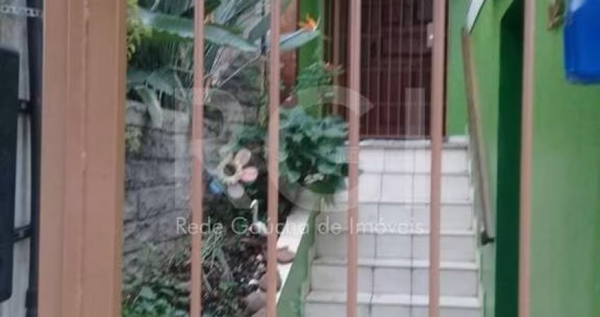 Casa para Venda - 120m², 2 dormitórios, 2 vagas - Rubem Berta
