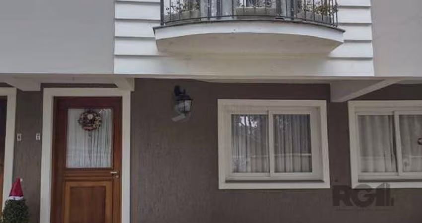 Casa em Condomínio em Centro