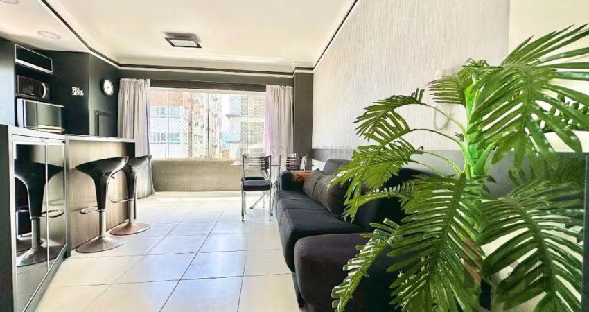 Apartamento em Zona Nova