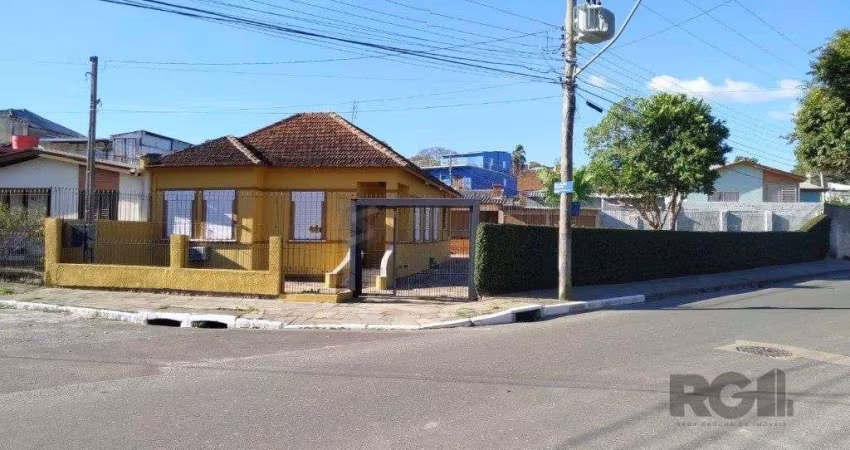 Casa térrea em ótimo estado.