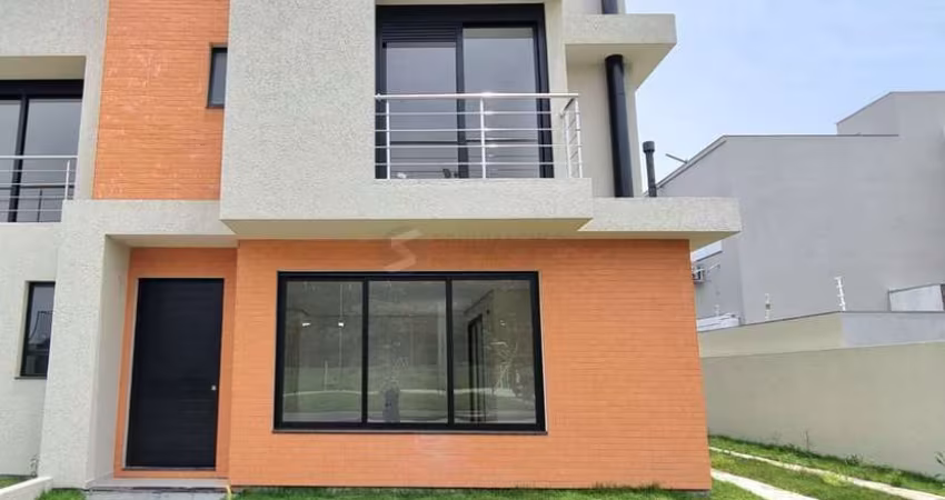 Sobrado com 145m² 03 Dormitórios Bairro Hípica