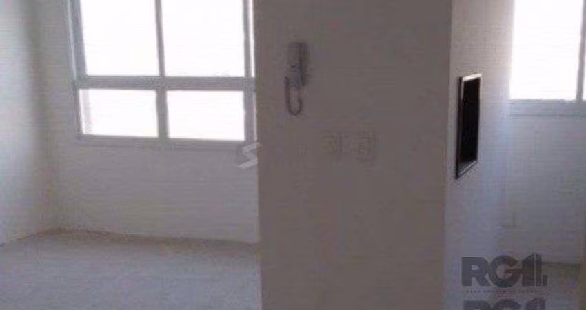 Apartamento com 75m² privativos, 3 dormitórios sendo 1 suíte, living dois ambientes,  imóvel arejado e iluminado.