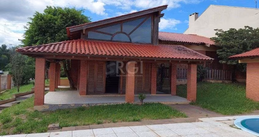 Casa no bairro Espirito Santo - 3 dormitórios