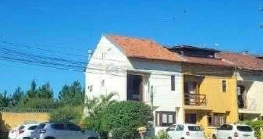 Casa Condominio em Porto Alegre, no bairro Hípica, com 2 dormitório(s), e 2 banheiros, à venda.