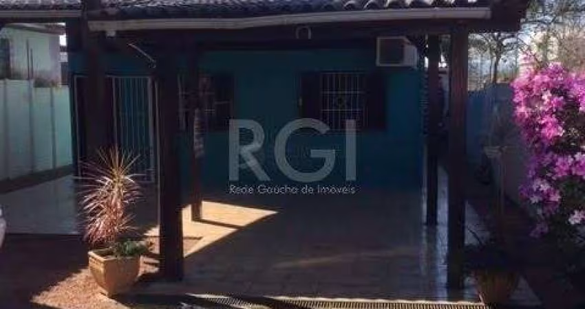 Casa para Venda - 100m², 3 dormitórios, sendo 2 suites, 3 vagas - Hípica