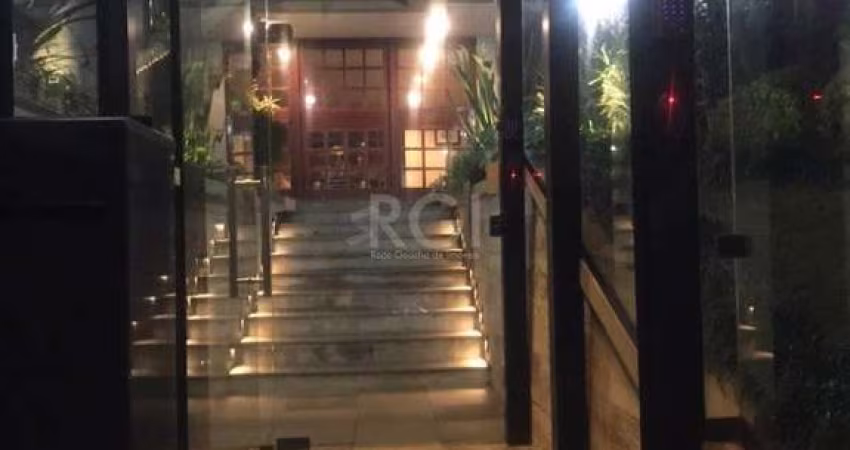 Cobertura para Venda - 223m², 3 dormitórios, sendo 1 suites, 2 vagas - Santa Cecília