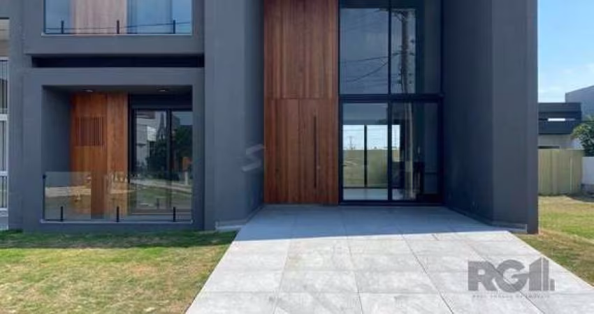 Casa em Condomínio em Atlântida Sul