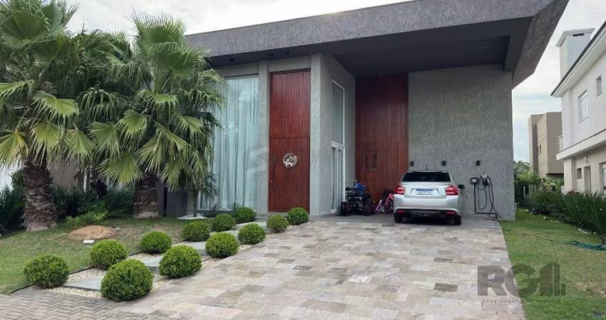 Casa em Condomínio em Dubai