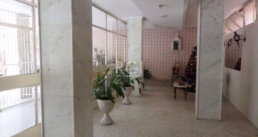 Apartamento no Centro de 2 dormitórios e vaga