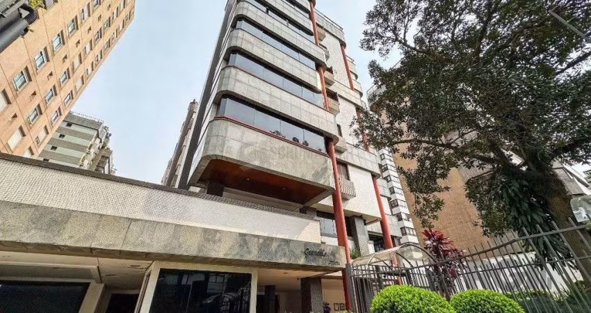 Ótimo apartamento desocupado no coração da Bela Vista! com 161m2