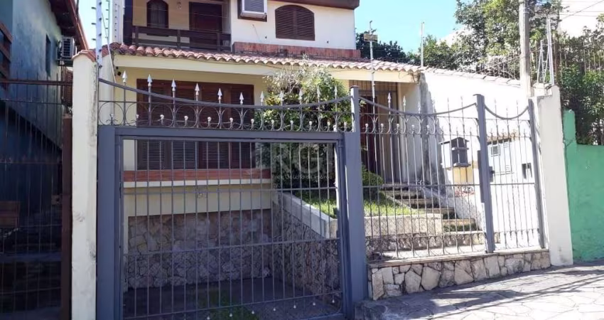 Casa para Venda - 184.41m², 3 dormitórios, sendo 1 suites, 1 vaga - Santo Antonio