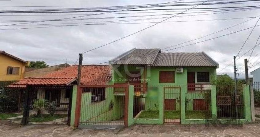 Casa para Venda - 204m², 4 dormitórios, sendo 1 suites, 2 vagas - Costa e Silva