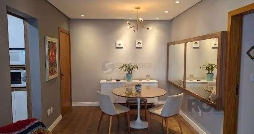 Apartamento em Porto Alegre, no bairro Centro Histórico, com 2 dormitório(s), e 2 banheiros, à venda.