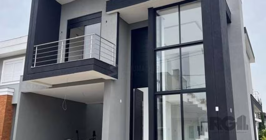 Casa sobrado em condomínio, 3 dormitórios, 1 suíte, 2 vagas, Bairro Central Park