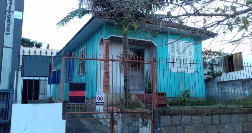 Casa para Venda - 91m², 2 dormitórios, 1 vaga - Jardim Botânico
