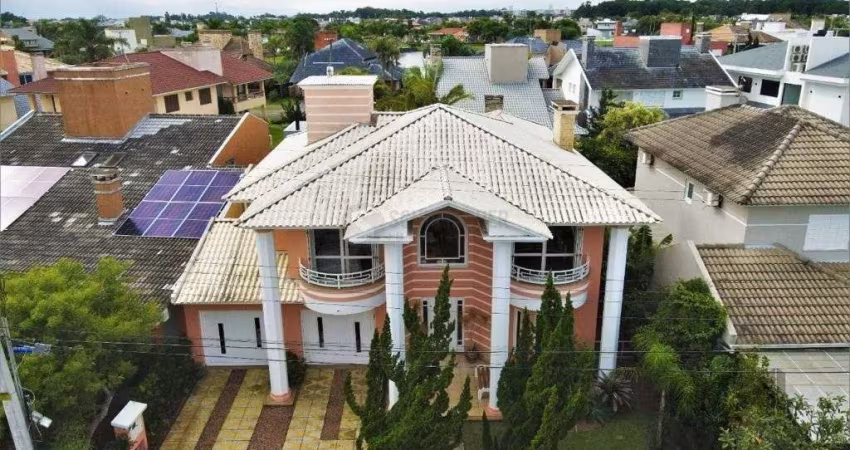 Magnífica casa  linda, 360m2  de  área  construída