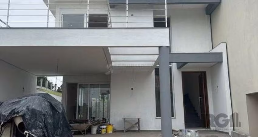 Casa em Condomínio em Aberta dos Morros