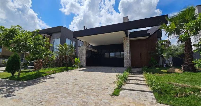 CASA TÉRREA  - ALPHAVILLE VÊNETO PORTO ALEGRE COM 4 QUARTOS.