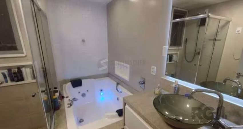 Apartamento para Venda- 3 quartos, 2 banheiros, sacada, banheira com hidro- Centro Histórico