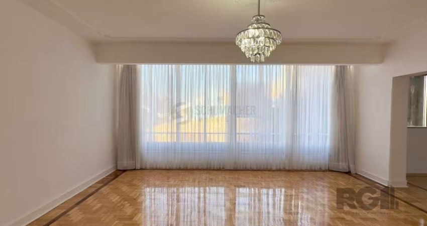 SUPER APARTAMENTO REFORMADO DE 3 DORMITÓRIOS EM ÓTIMA LOCALIZAÇÃO NA DUQUE