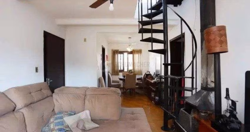 Vende-se ampla cobertura 3 quartos com vaga, lareira e churrasqueira - 175m² - Auxiliadora