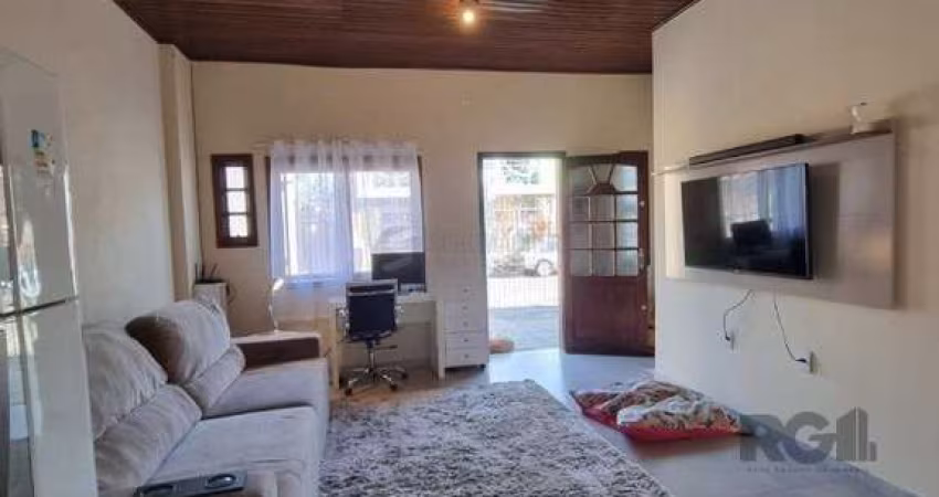 Casa com 3 dormitórios no bairro Sarandi