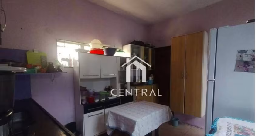 Casa com 4 dormitórios à venda, 119 m² por R$ 380.000,00 - Vila Augusta - Sorocaba/SP