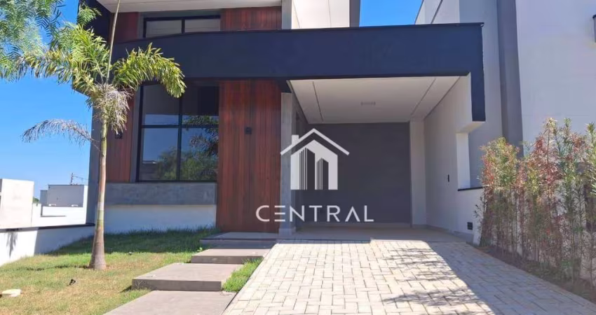Aconchegante casa com piscina em condomínio fechado
