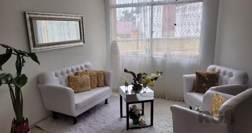 Apartamento no Bairro Tristeza - Oportunidade Única!&lt;BR&gt;&lt;BR&gt;Excelente apartamento de frente, com 2 quartos, localizado no segundo andar de um edifício com dois elevadores. O apartamento of
