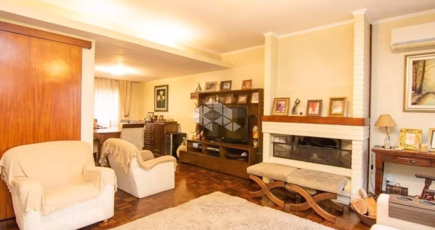 Apartamento com 3 quartos à venda na Rua Coronel Corte Real, 149, Petrópolis, Porto Alegre