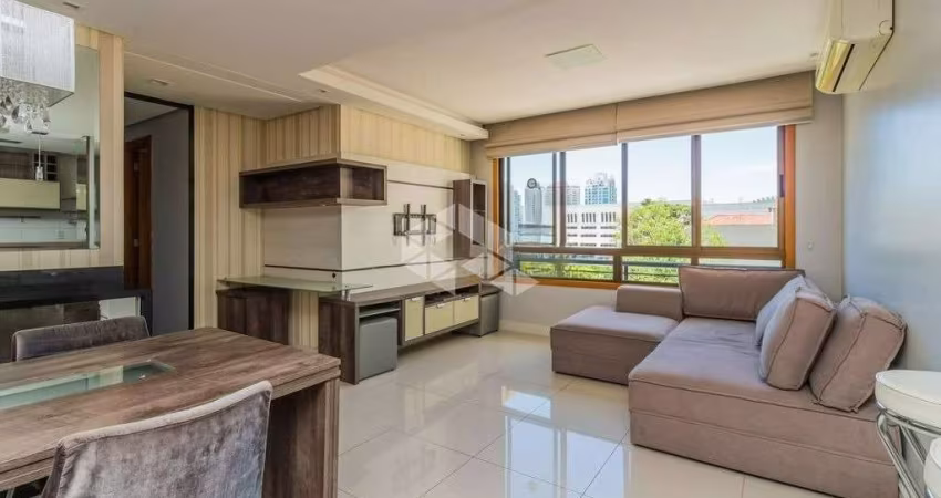 Apartamento com 2 quartos à venda na Rua Roque Calage, 886, Passo da Areia, Porto Alegre