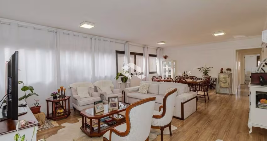 Apartamento com 3 quartos à venda na Rua Vicente da Fontoura, 2824, Rio Branco, Porto Alegre