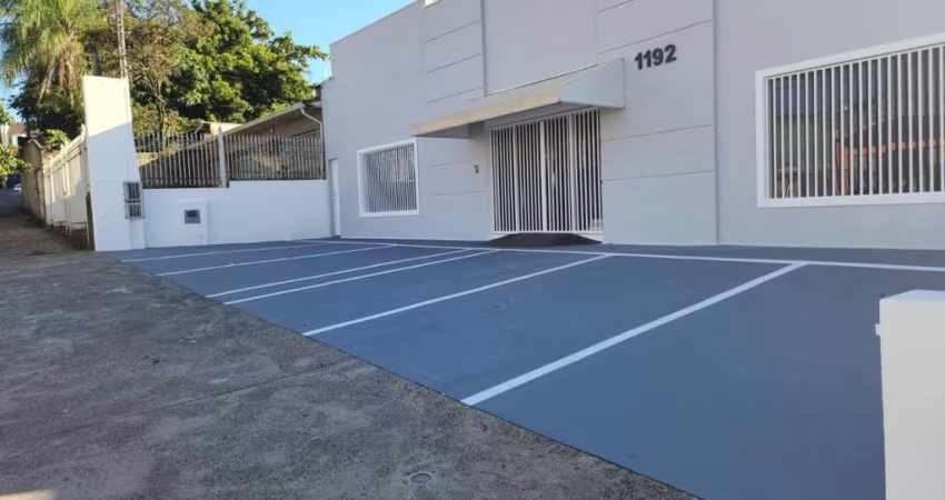 Casa comercial para alugar na Avenida Andrade Neves, --, Jardim Chapadão, Campinas