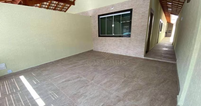 Casa com 2 dormitórios à venda, 113 m² por R$ 585.000 - Maracanã - Praia Grande/SP