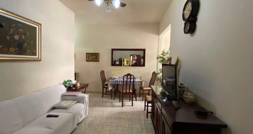 Apartamento Amplo de Dois Quartos e Dependência na Rua André Cavalcanti CentroRJ