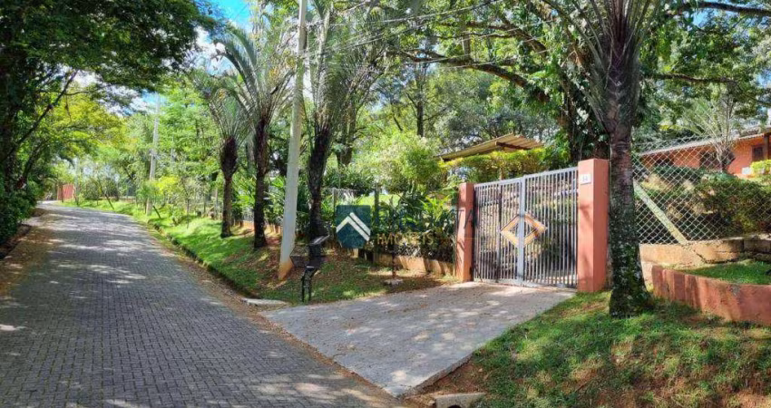 Casa com 3 dormitórios, 220 m² - venda por R$ 1.750.000,00 ou aluguel por R$ 7.190,00/mês - Condomínio Vale Da Santa Fé - Vinhedo/SP