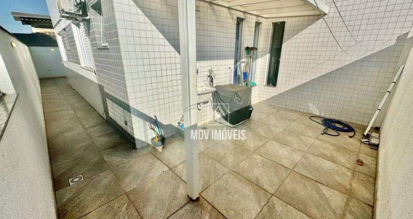 Área Privativa com 3 quartos c/ suite e 2 vagas cobertas paralelas, 140m² de área, localizada no bairro Heliopolis / Belo Horizonte